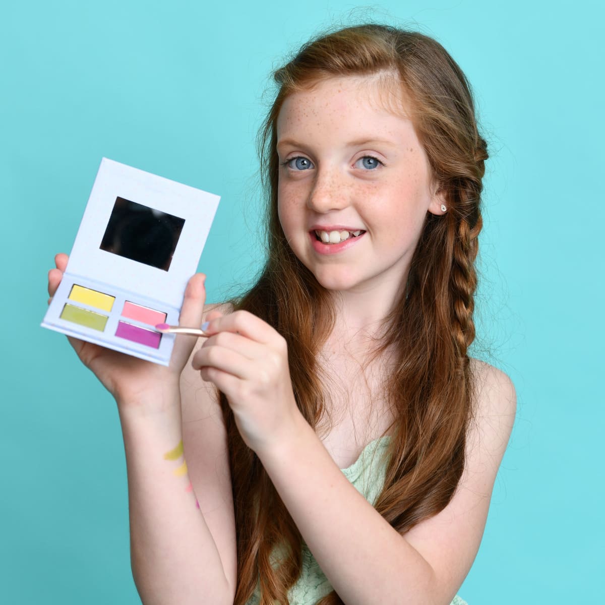 Miss Nella - Candy Eye and Cheek 4-Piece Palette-1